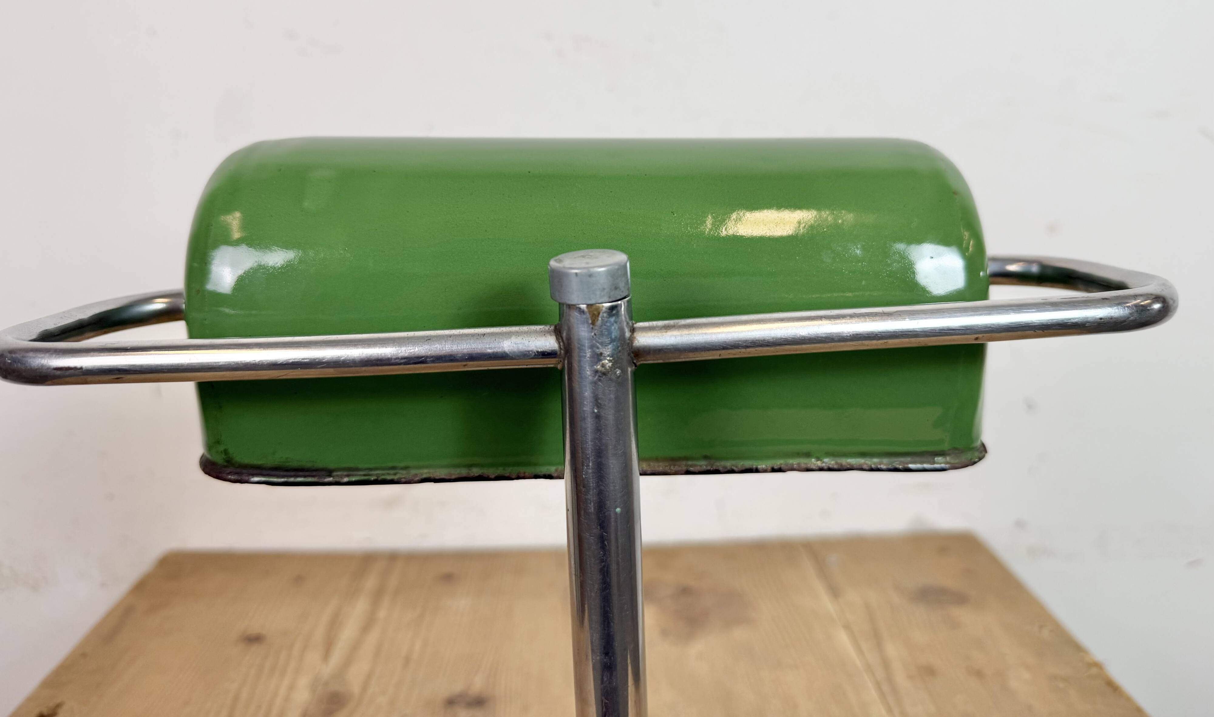 Vintage Green Enamel Banker Lamp, 1950s