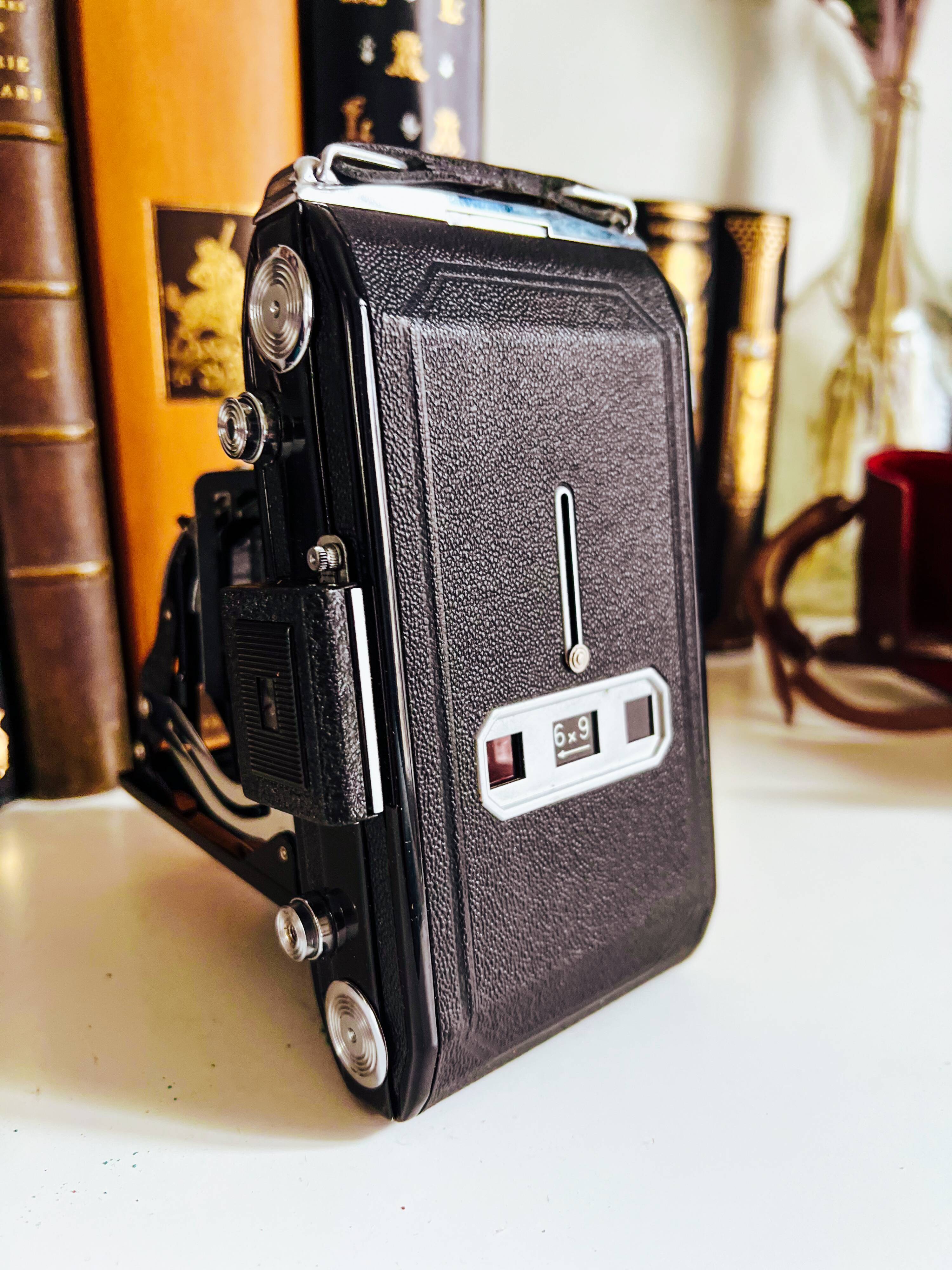 Appareil photo KINAX III à soufflet etui d'origine