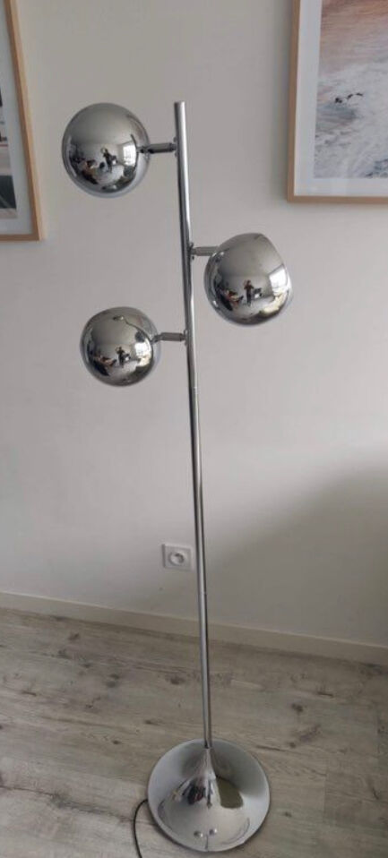 Vintage eyeball floor lamp