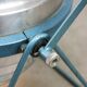Lampadaire réflecteur italien du milieu du siècle en aluminium