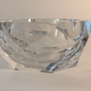 Faceted crystal ashtray, diamond shape