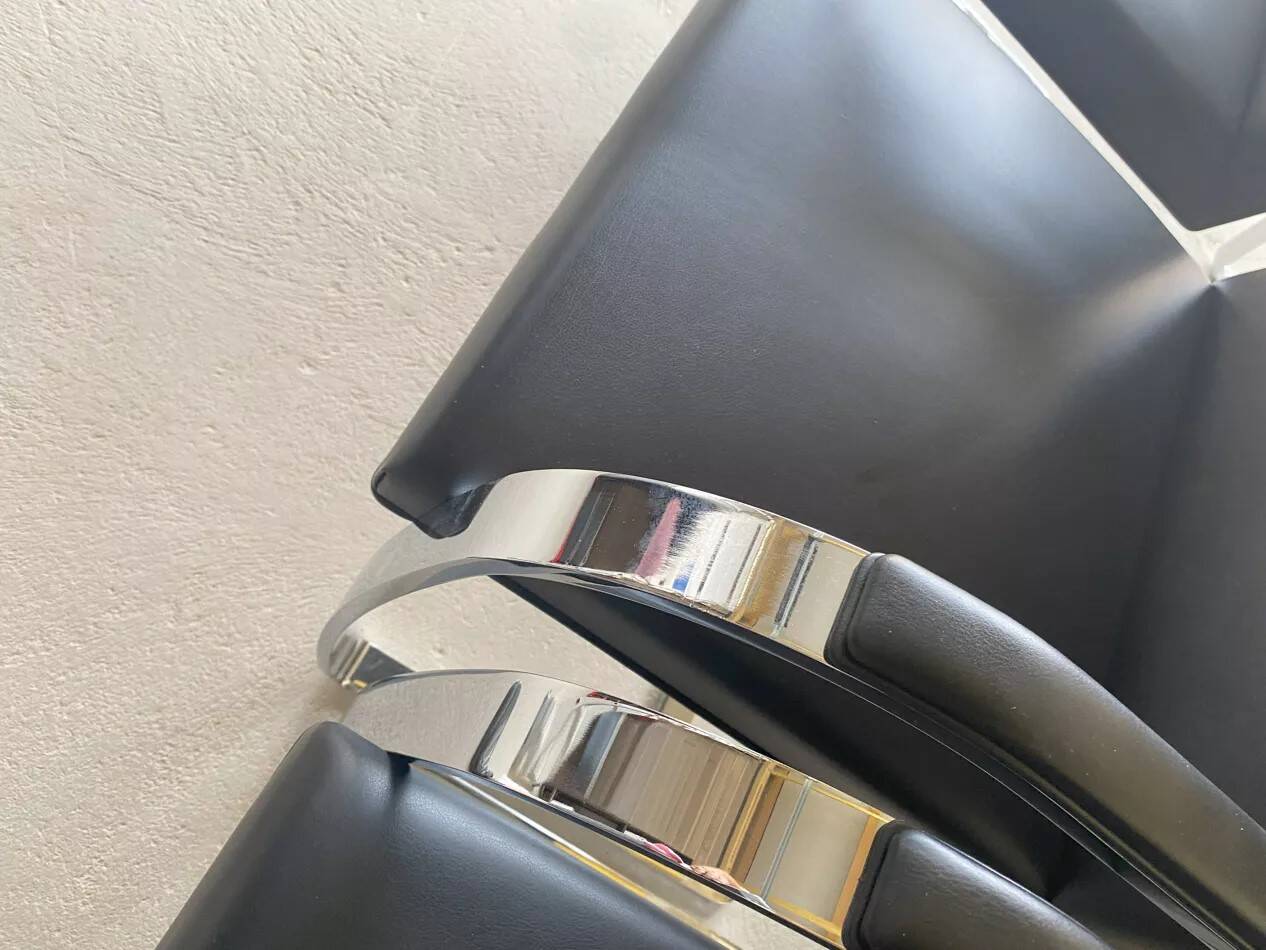 Knoll Studio BRNO armchair