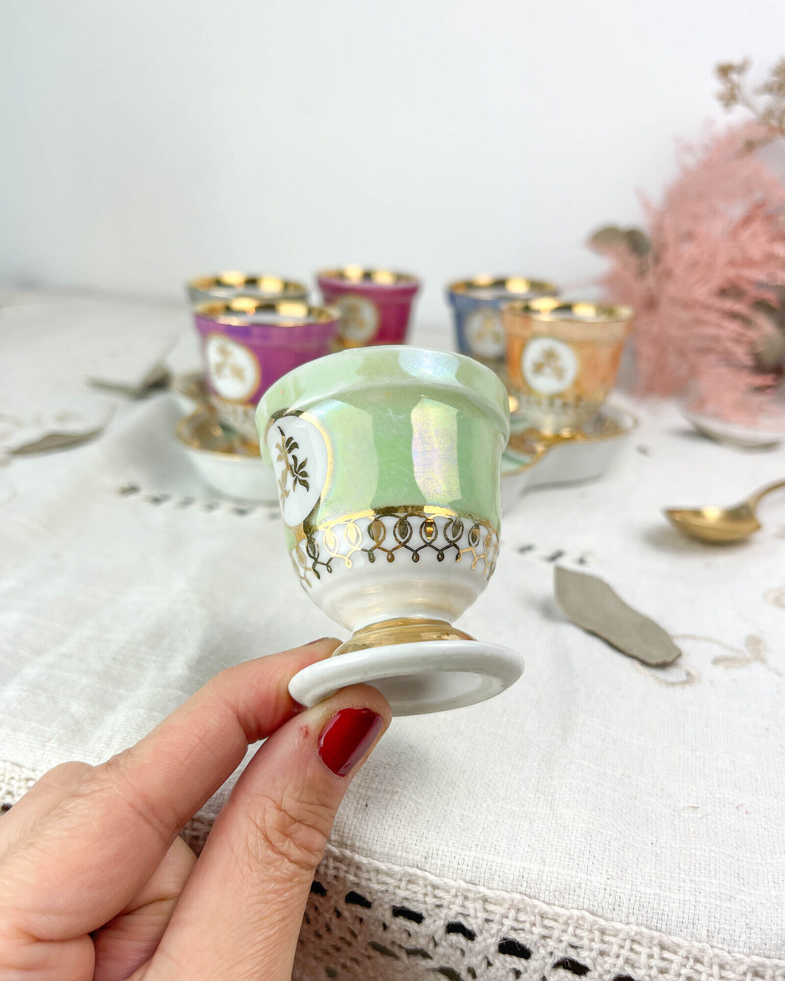 Set de 6 coquetiers vintage en porcelaine de limoges