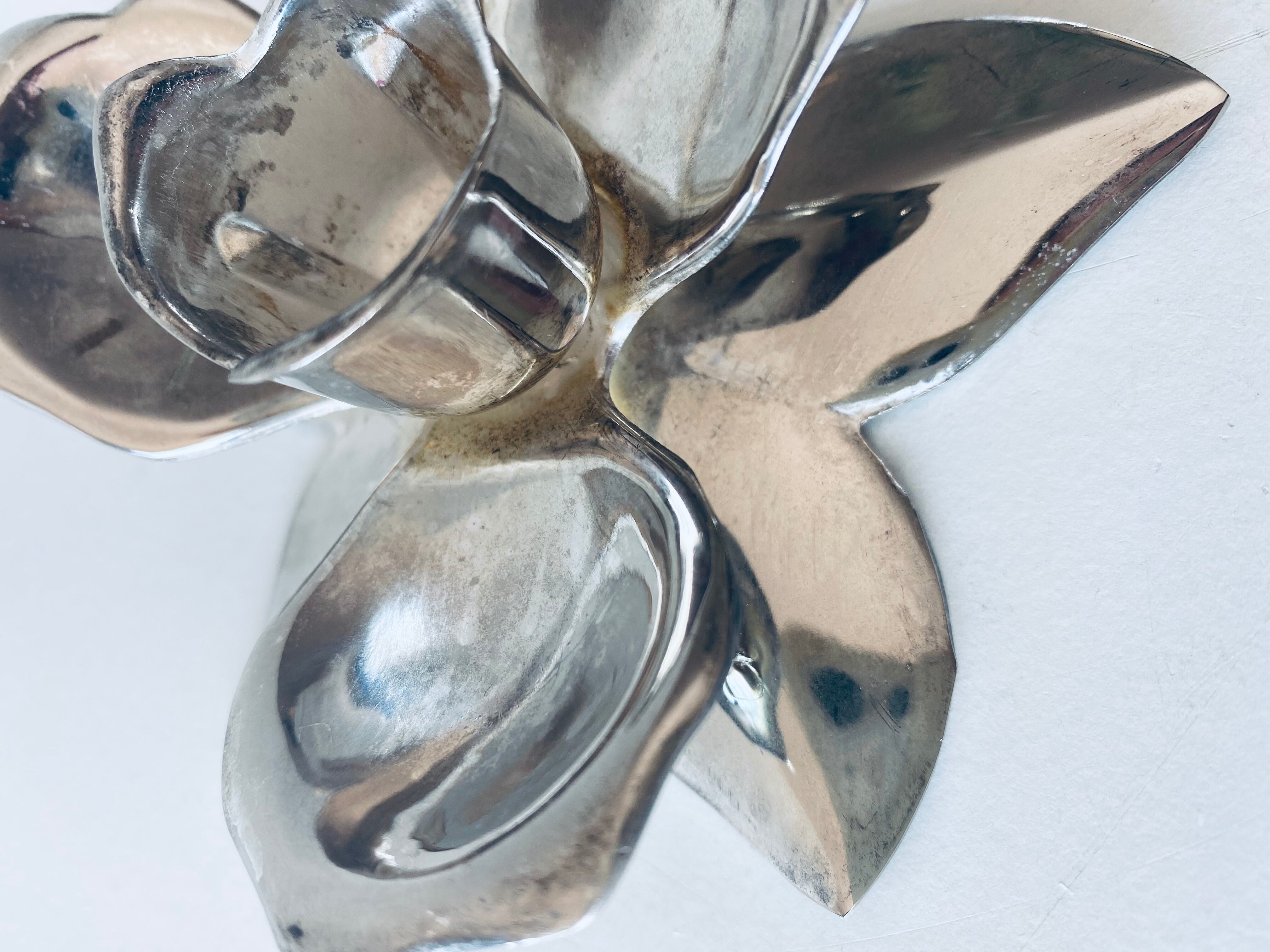 Silver flower candle holder