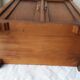 Armoire de poupée en bois
