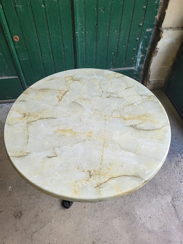 Table bistrot
