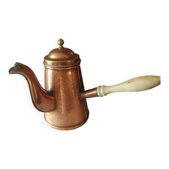 Villedieu copper kettle