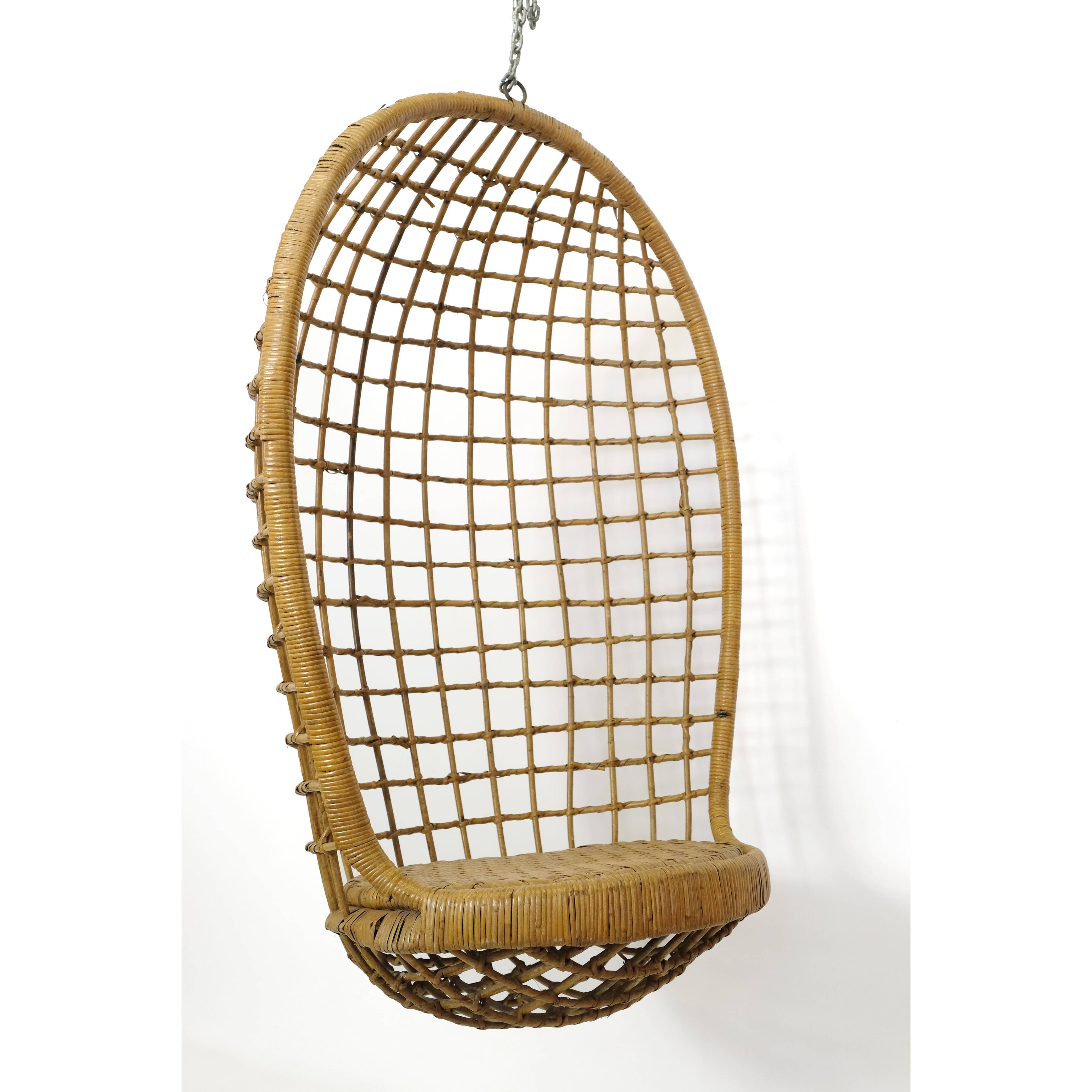 Hanging cocoon chair from the 60s-70s