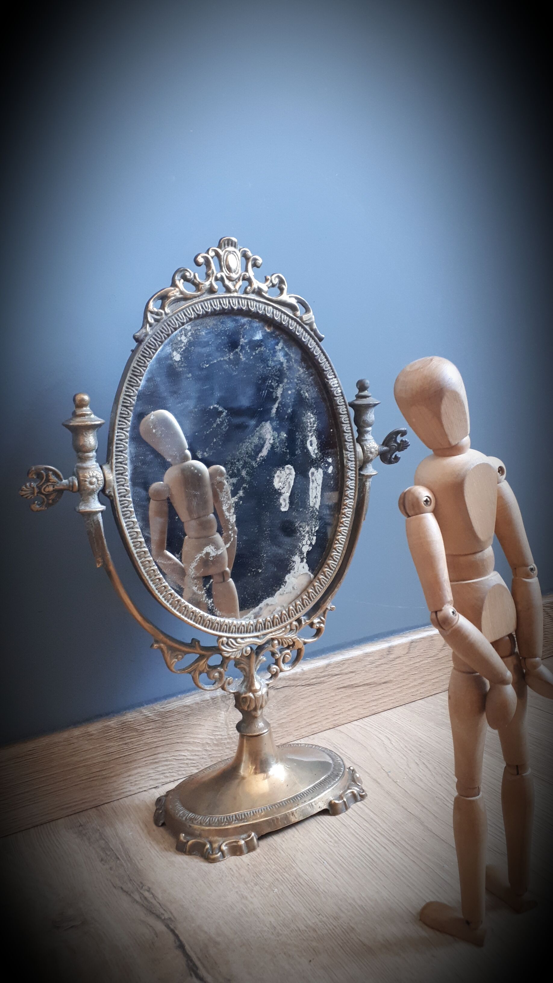 Brass psyche mirror 29x40cm