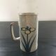 Mug en grès décor floral