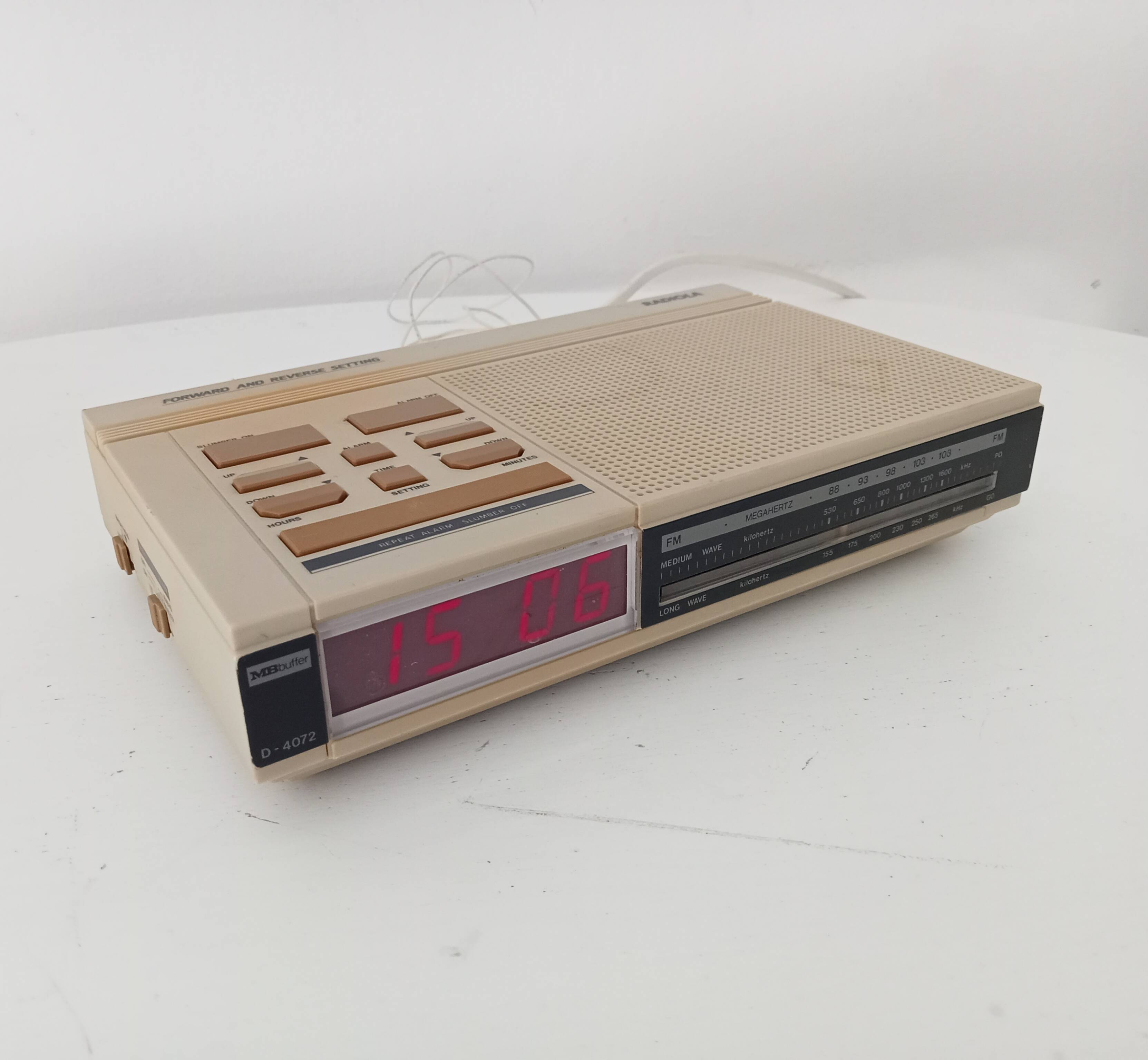 Radiola alarm clock D4072 80s