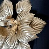 Golden flower wall lamp