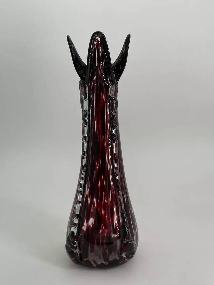 Vase en verre soufflé années 70