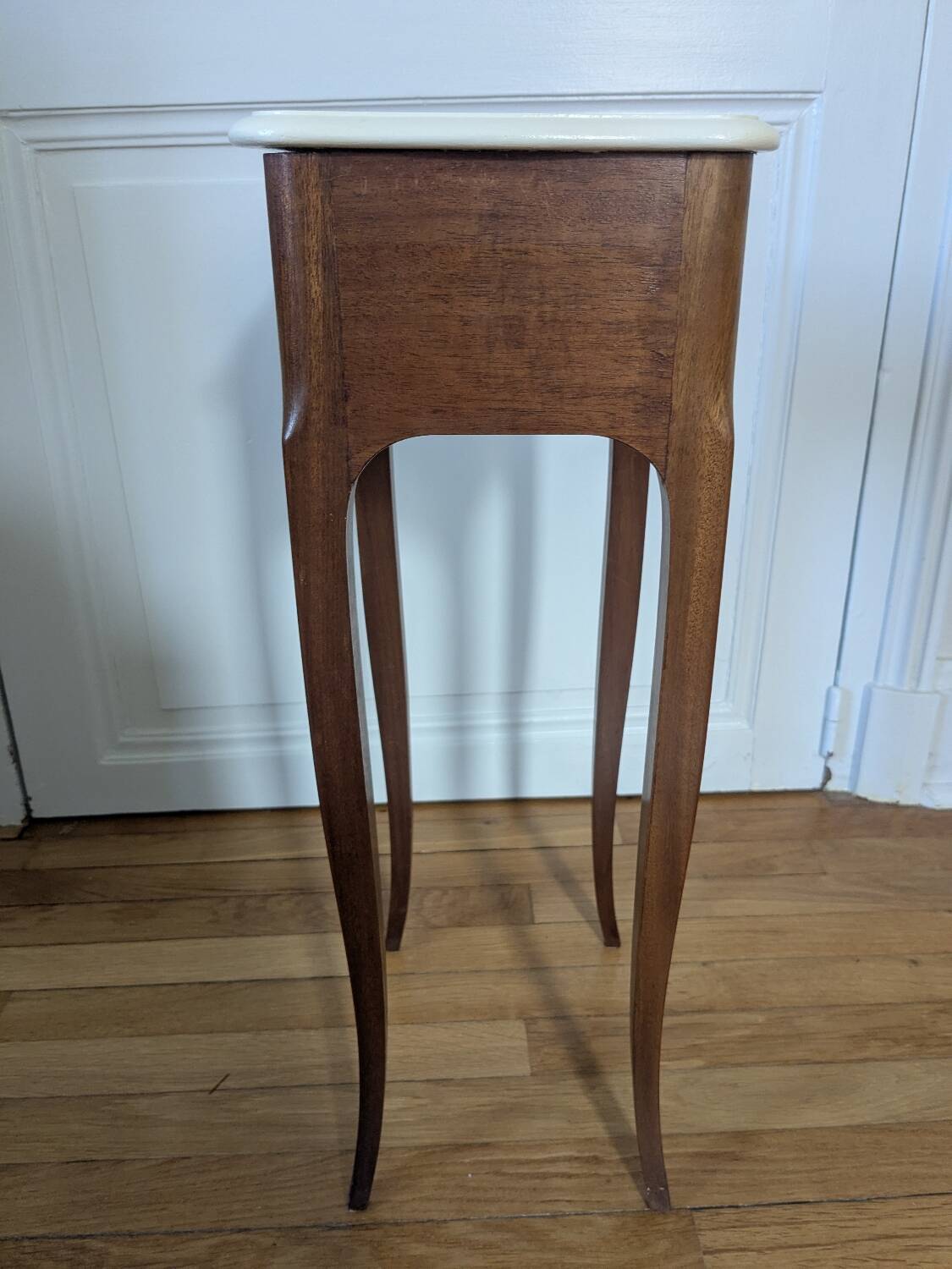 Small smoking cabinet