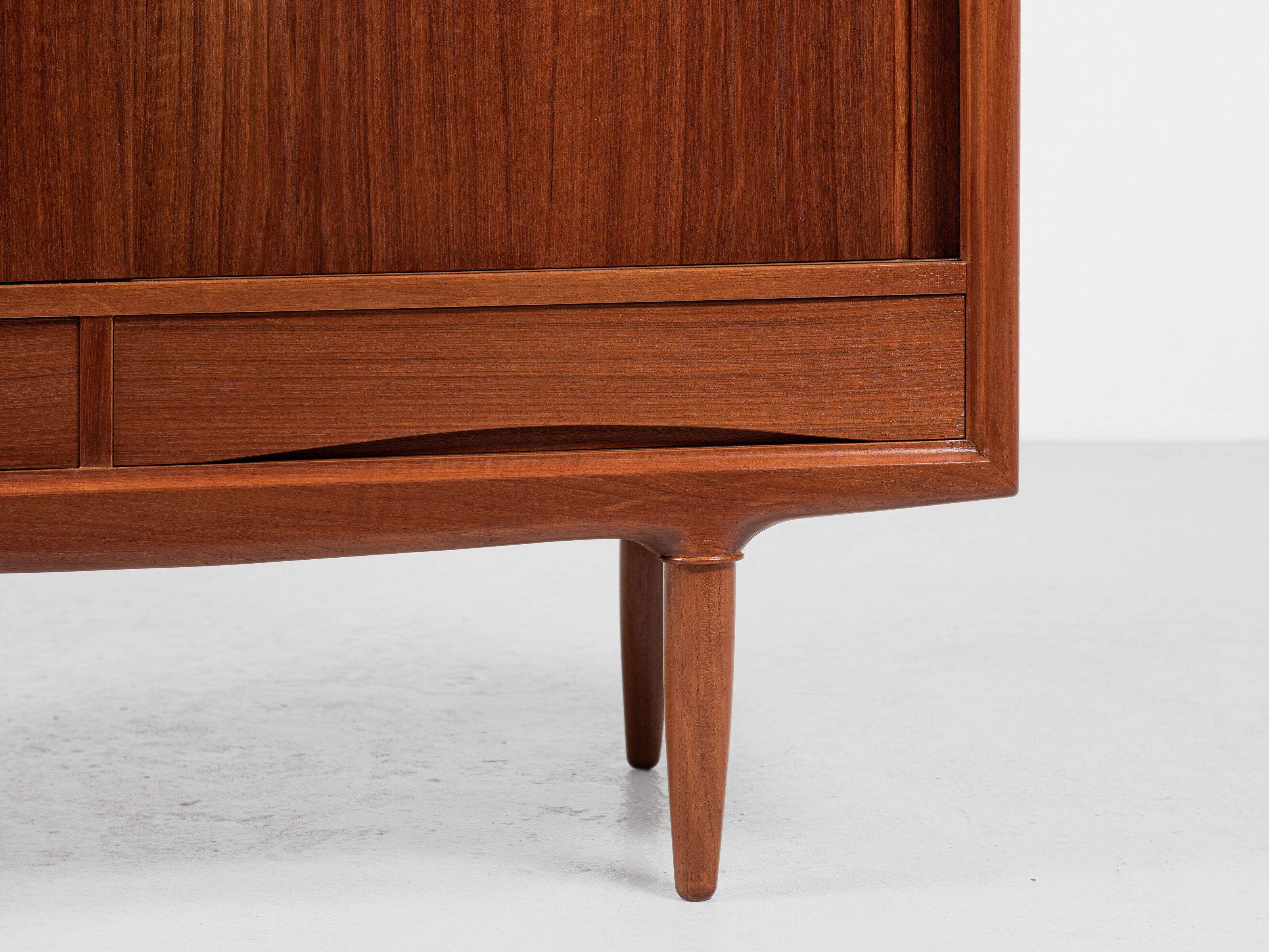 Midcentury Danish higher cabinet in teak by Axel Christensen for ACO Møbler 1960s
