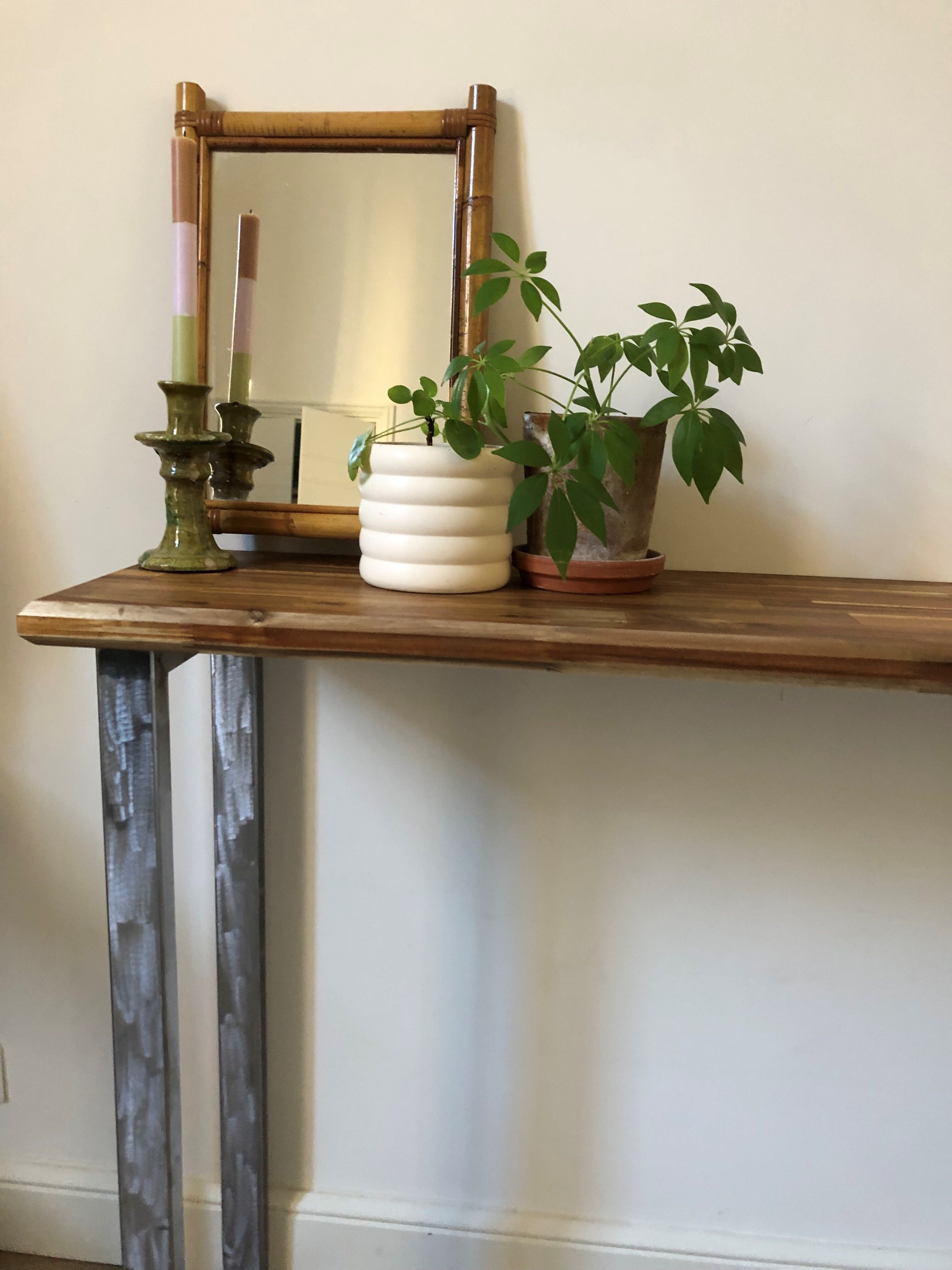 Console in solid acacia and steel legs