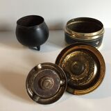 Set of 2 vintage mechanical ashtrays