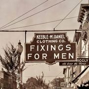 Main Street, Selma, Alabama 1935 – A moment of eternal America