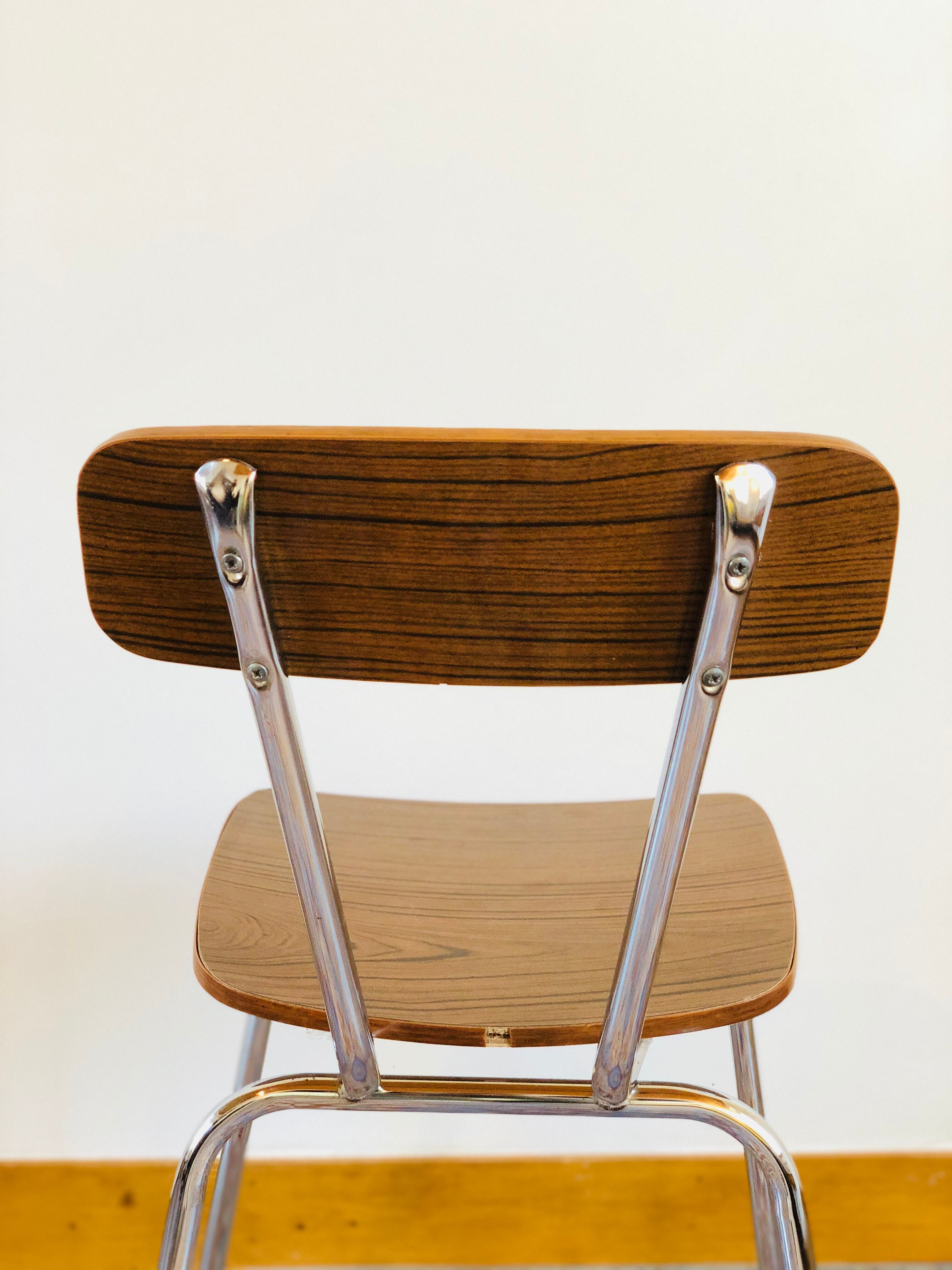 Pair of chairs in formica