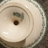 10 plates, a tureen, a fruit cup
