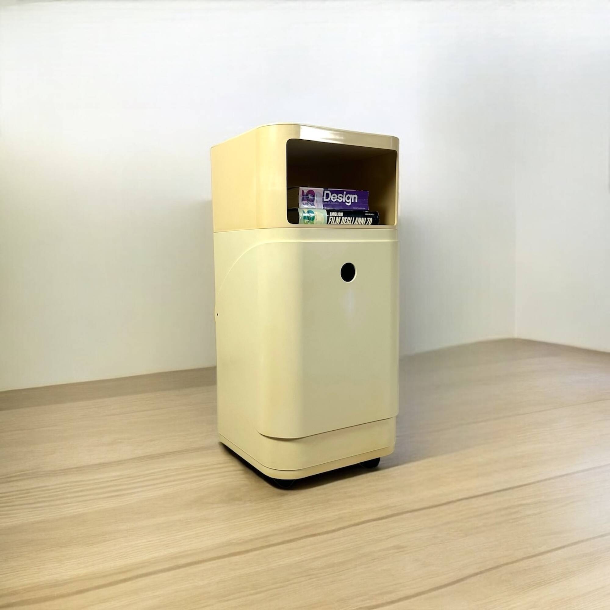 Kartell Componibili Vintage Set: Laundry Bin and Storage Container by Anna Castelli, 1960s