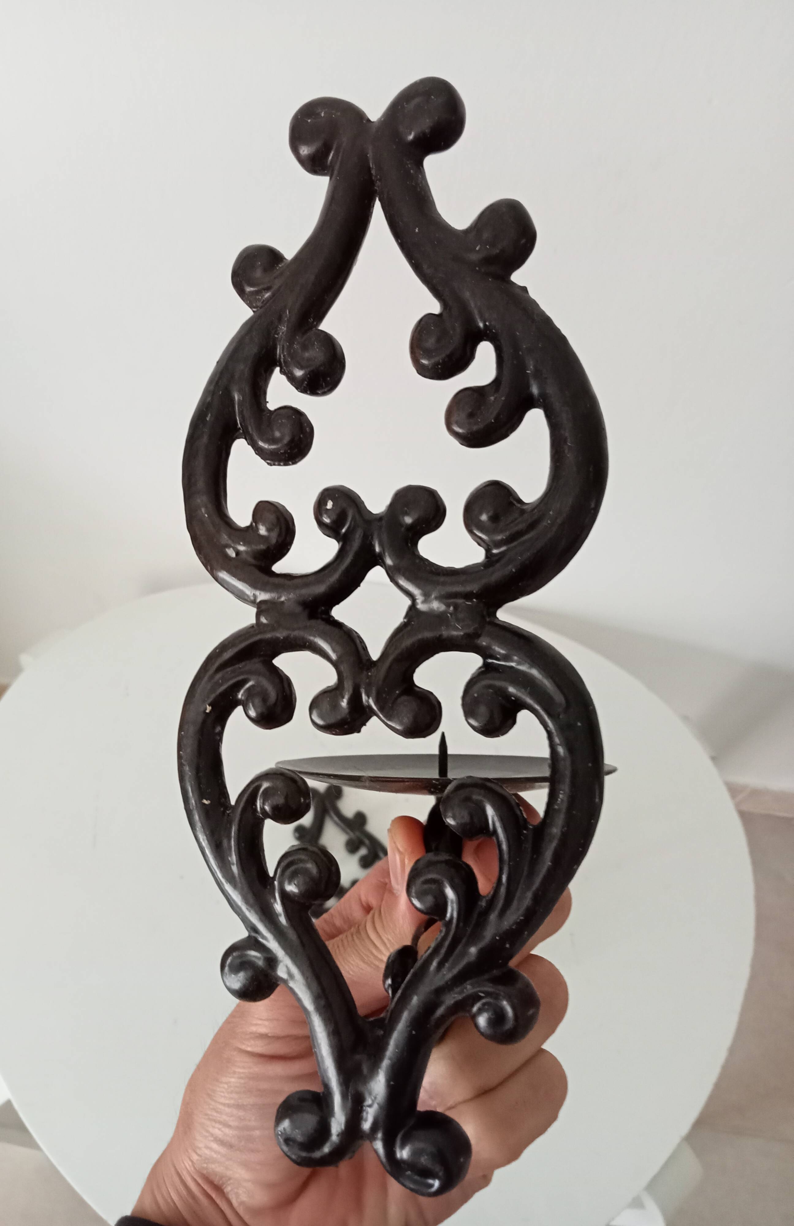 Antique wall candle holder in enamelled cast iron