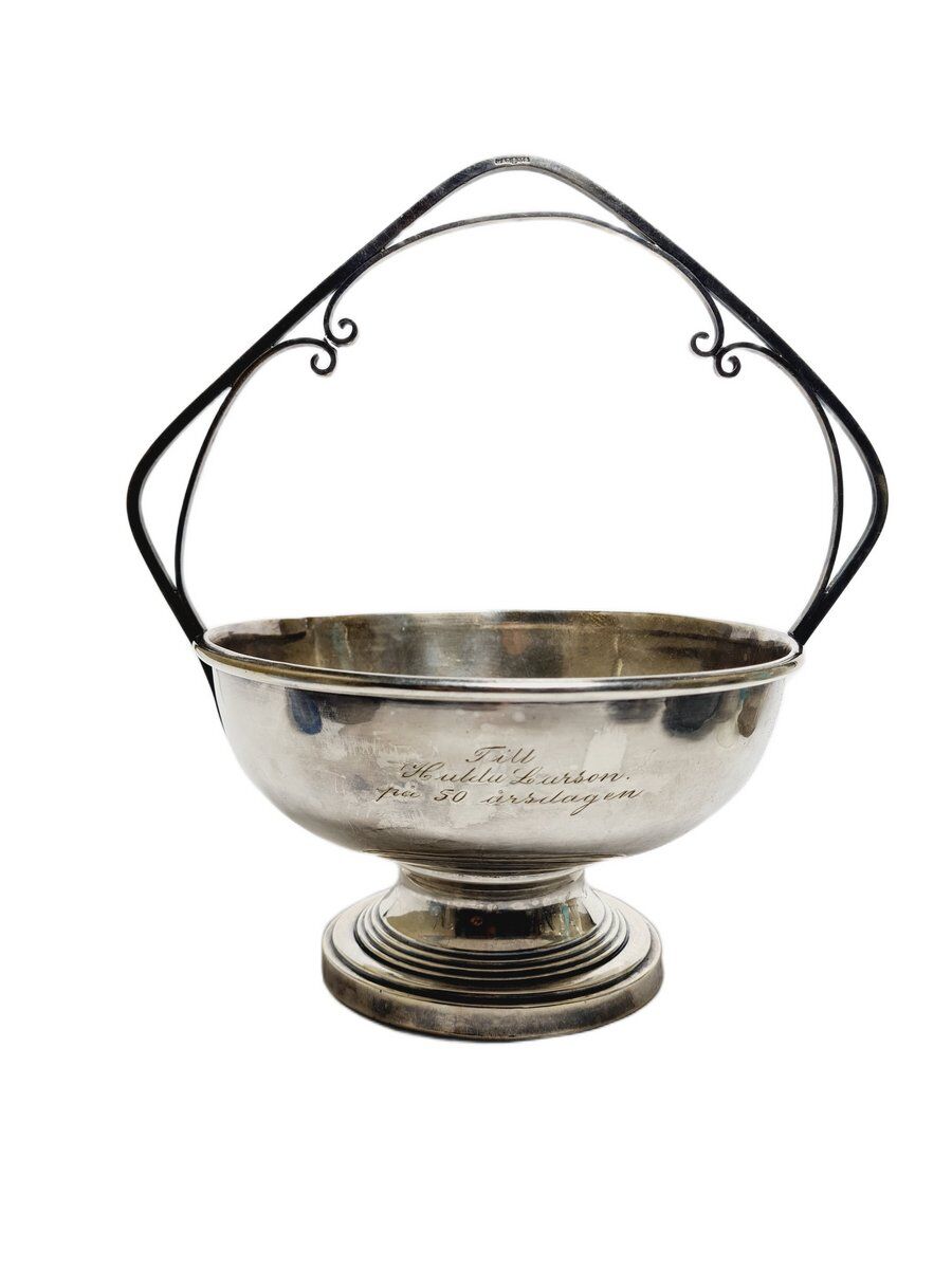 Art Nouveau fruit basket from WMF, 1890s