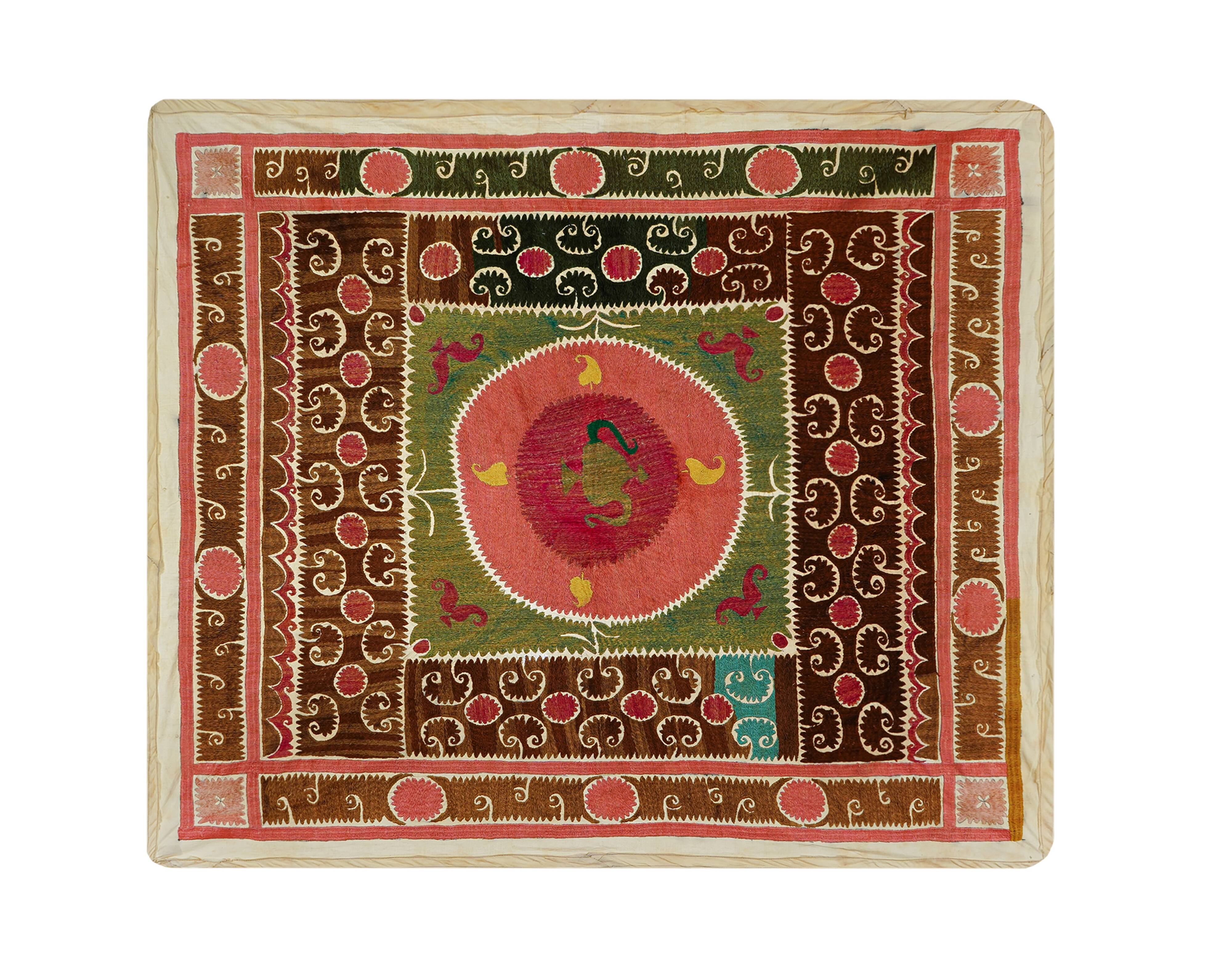 Tapis turc vintage noué à la main 117x139 cm