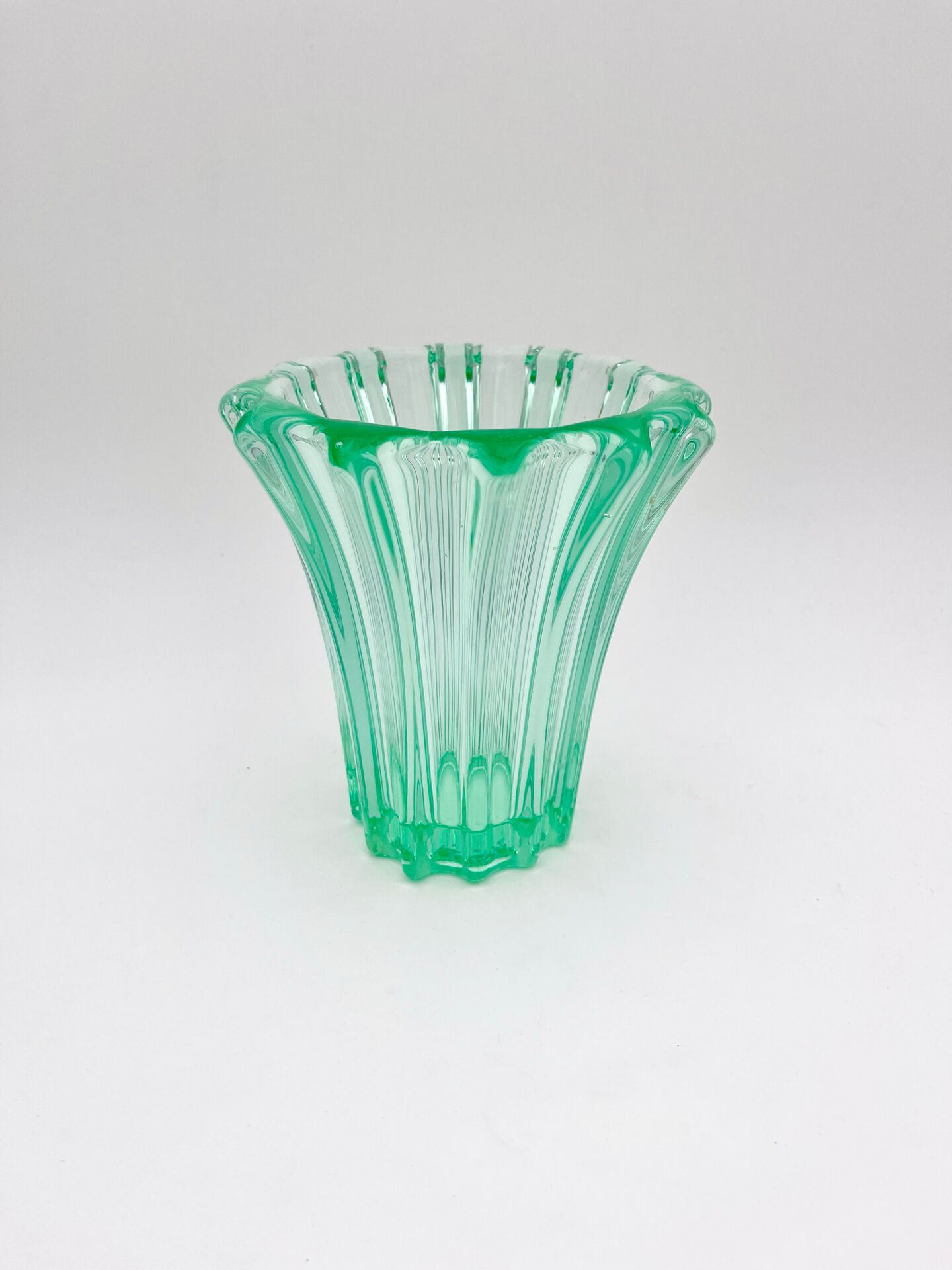 Art Deco Vase Pierre d'Avesn Moulded-Pressed Glass Emerald Green