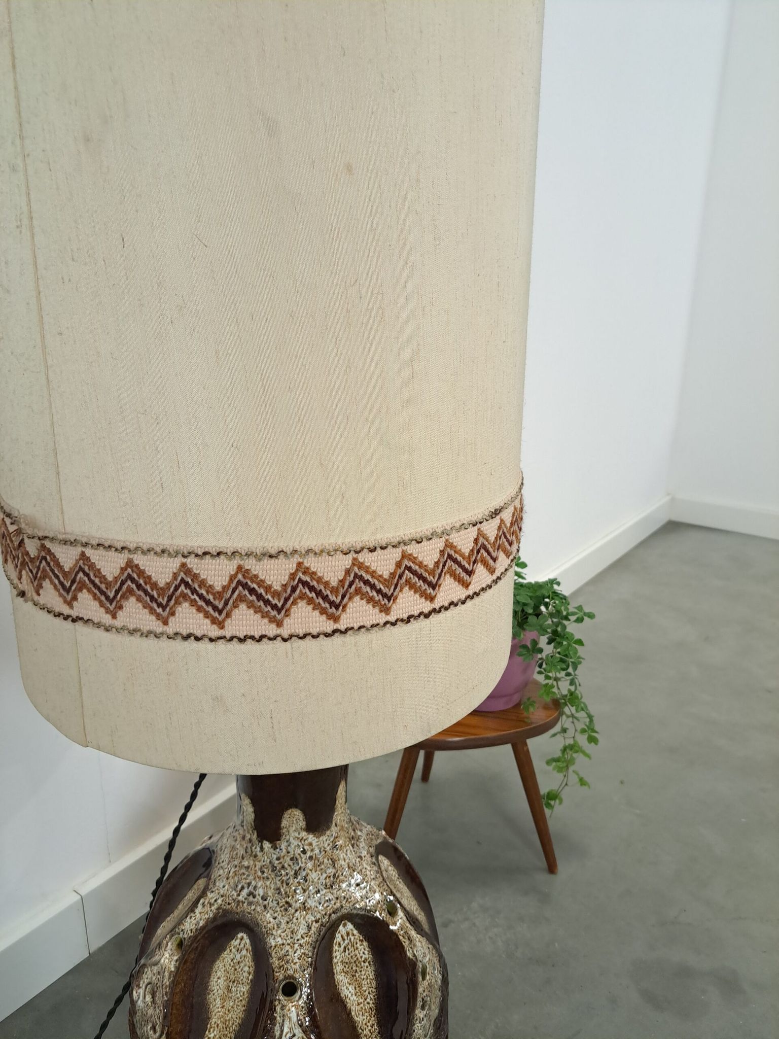 Lampe en céramique marron de Besigheimer Leuchten avec base éclairée