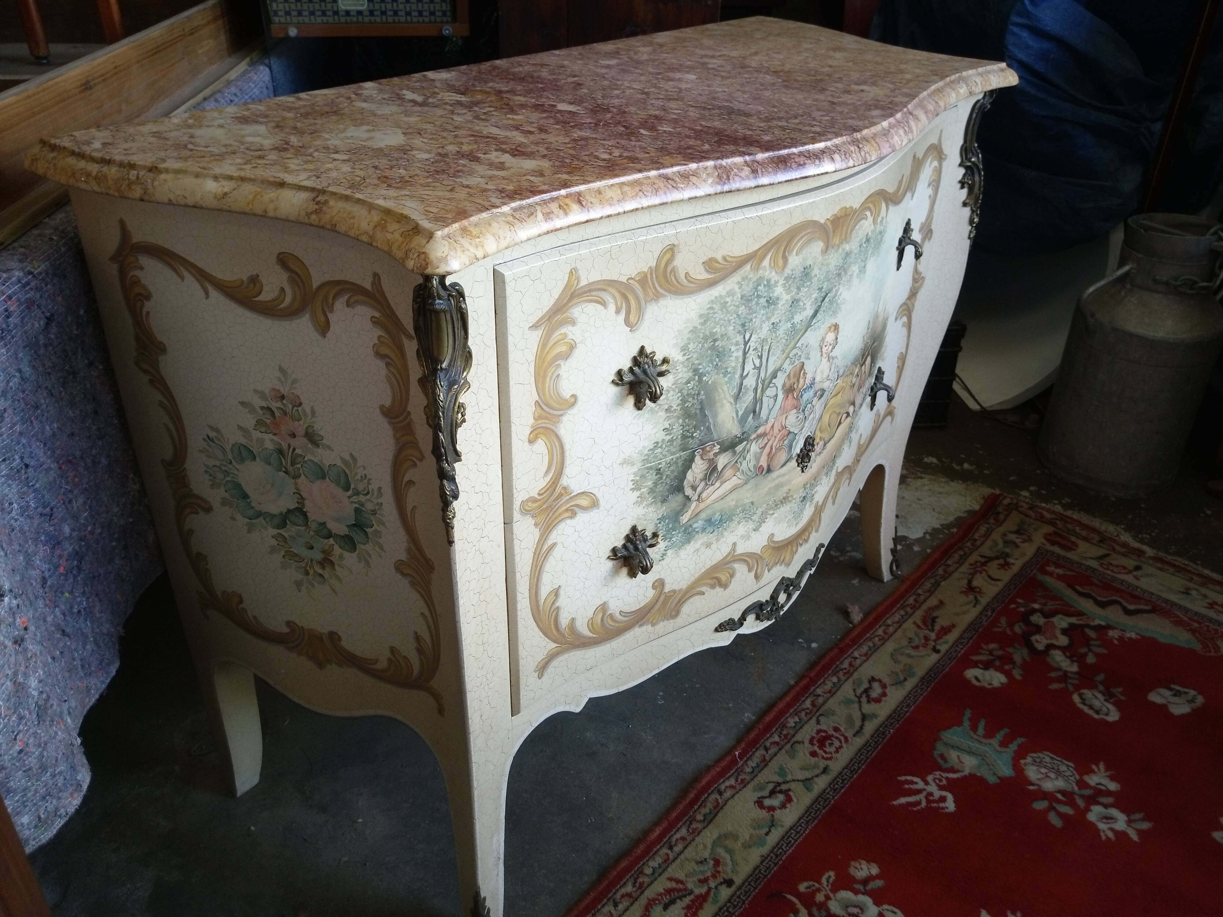 Curved Venetian Rococo style dresser