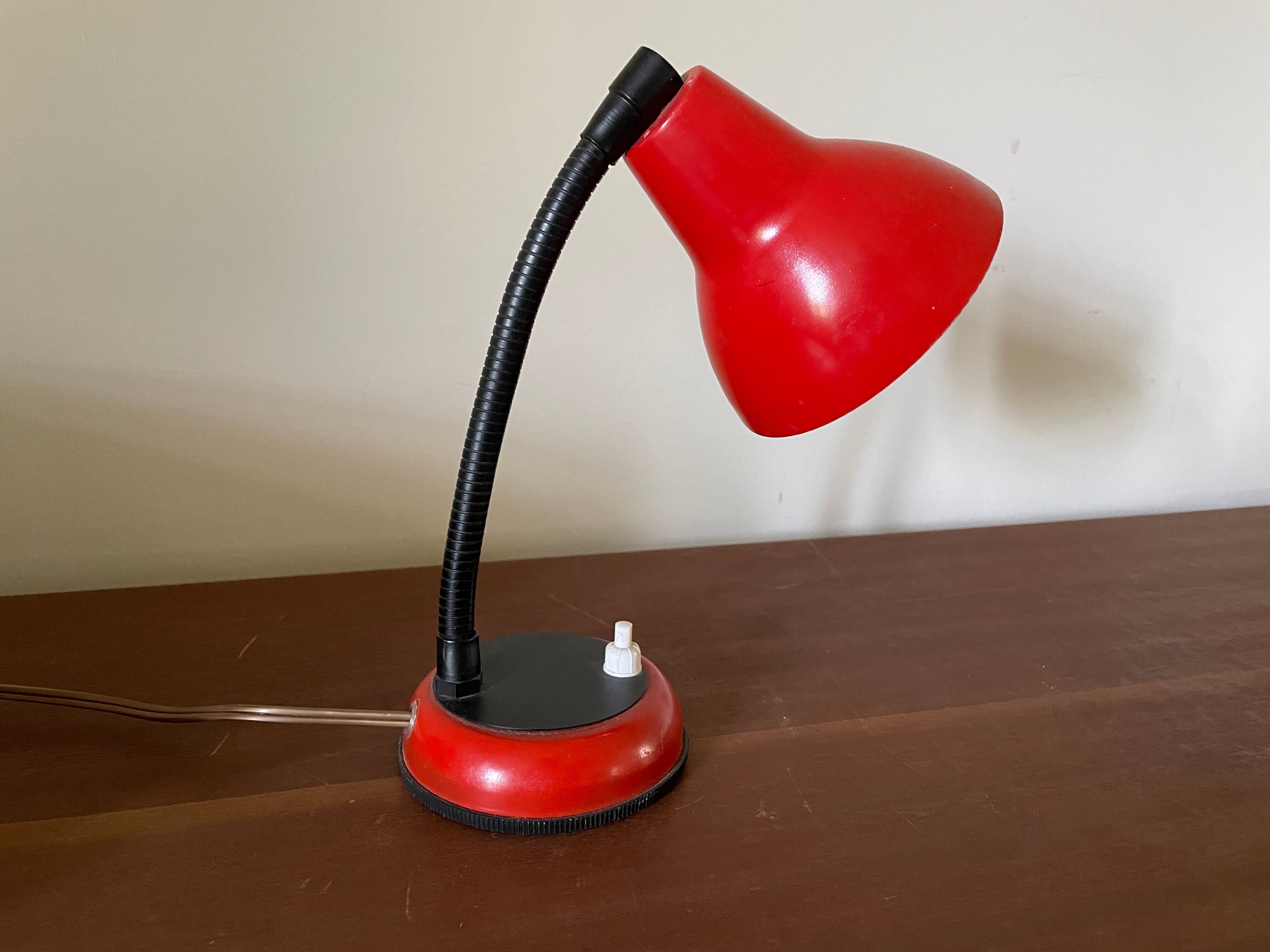 Red lamp