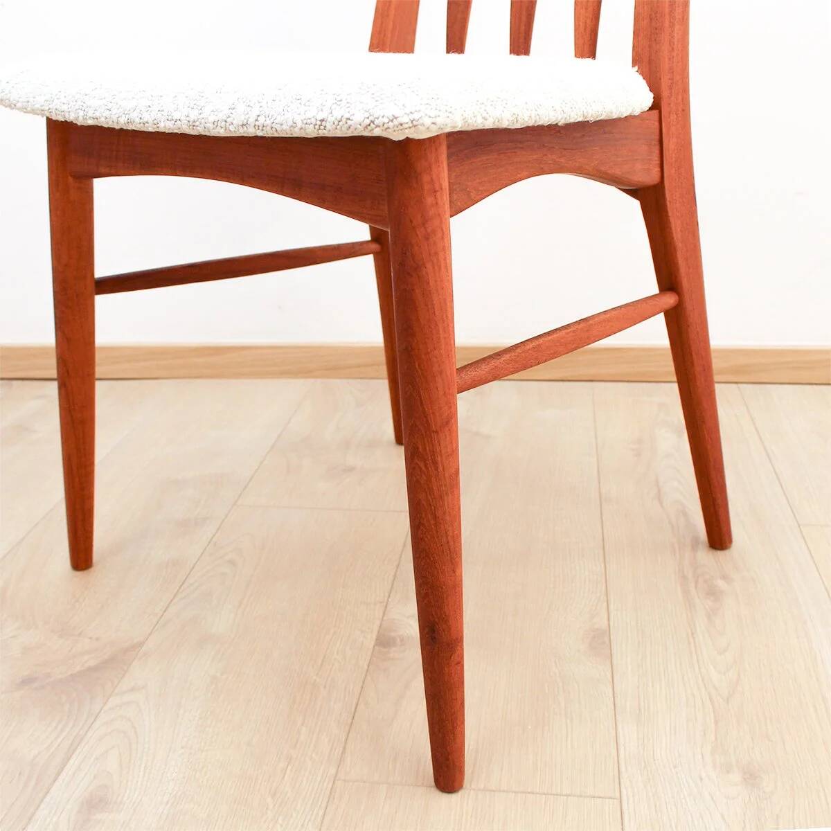 Set of 2 teak chairs by Niels Koefoed
