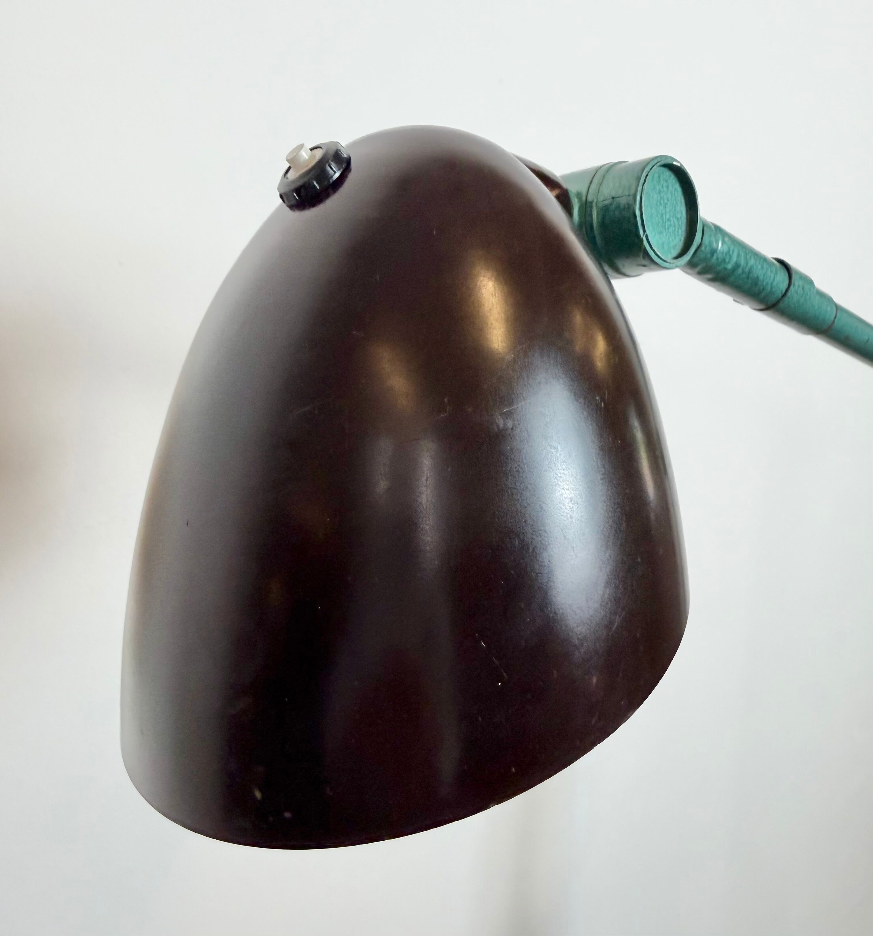 Large Green Industrial Workshop Table Lamp, 1960s