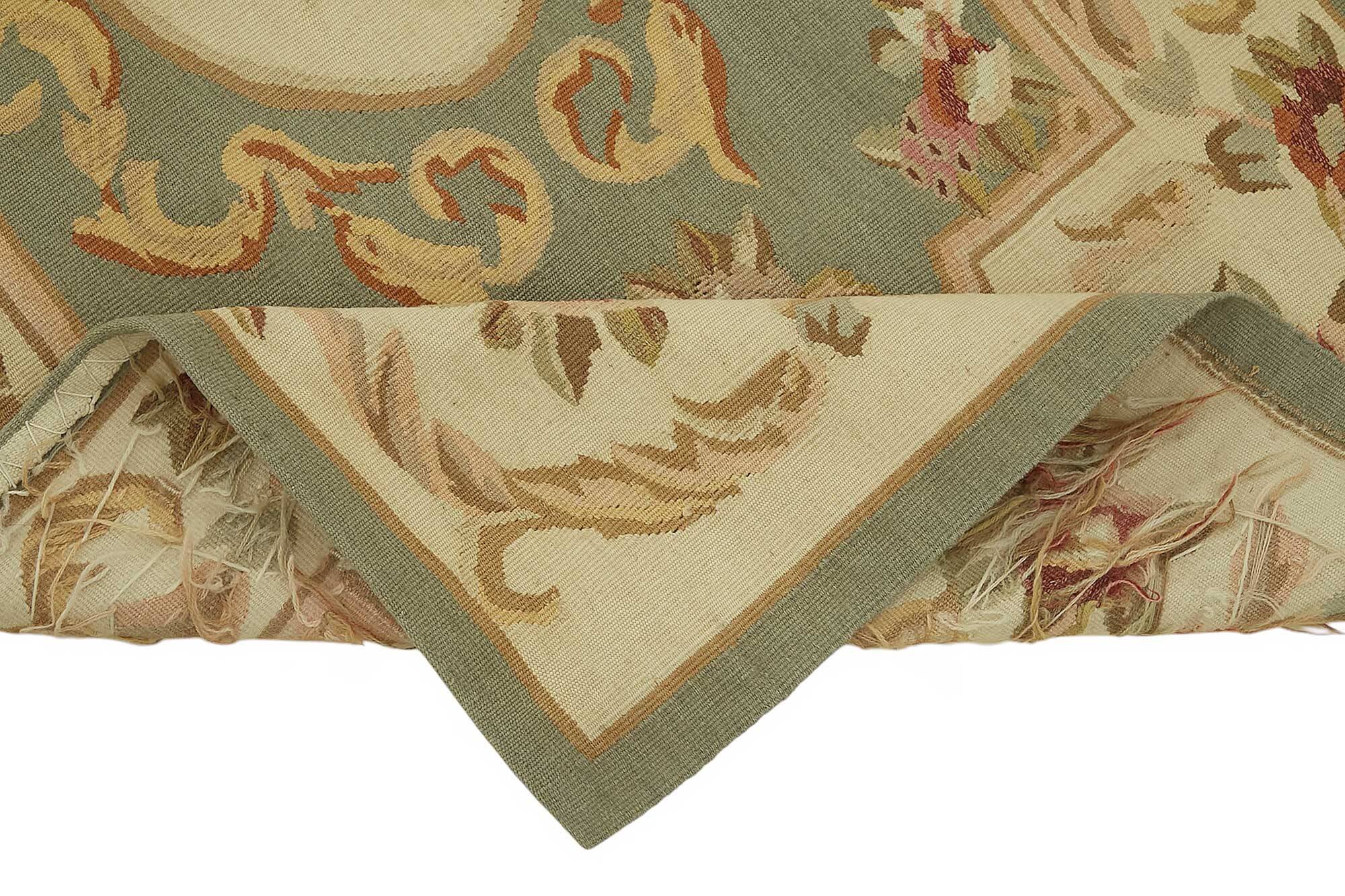 Handmade European Vintage Aubusson Kilim 71 cm x 143 cm