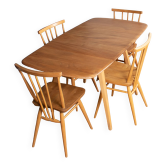 Table à manger rétro blonde Ercol modèle 383 et quatre chaises de cuisine à dossier en bâton