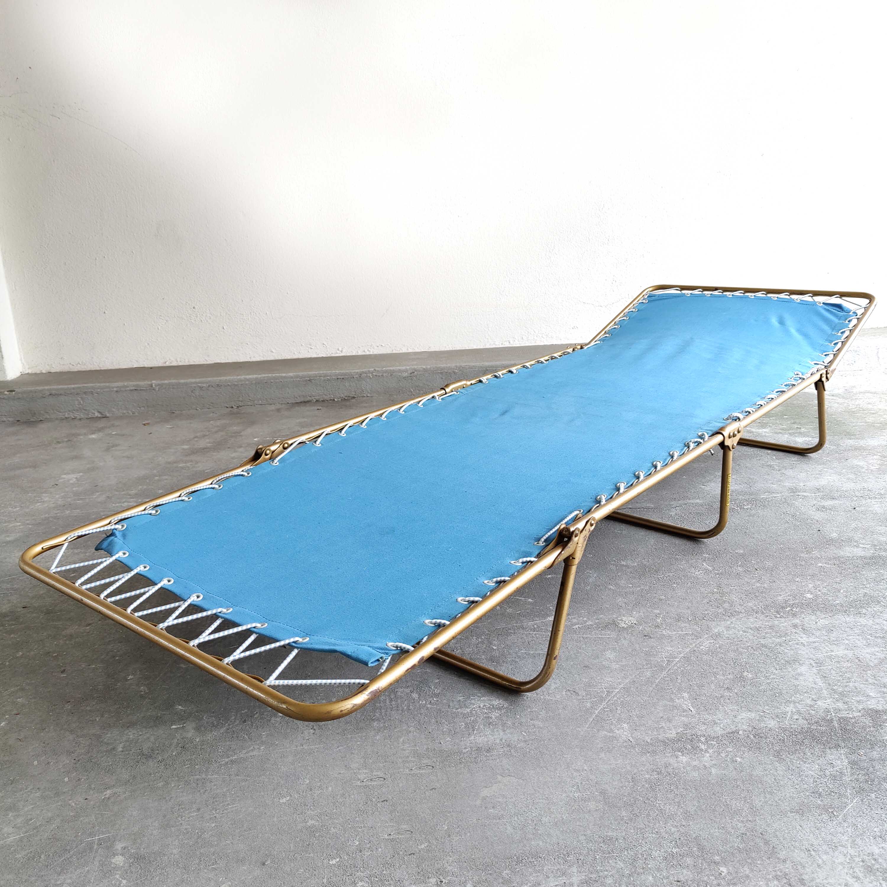 Folding camp bed Lafuma Chantazur vintage