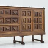 Buffet brutaliste espagnol en bois massif et marbre