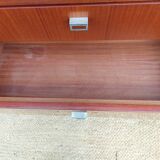 Vintage tapered leg chest of drawers