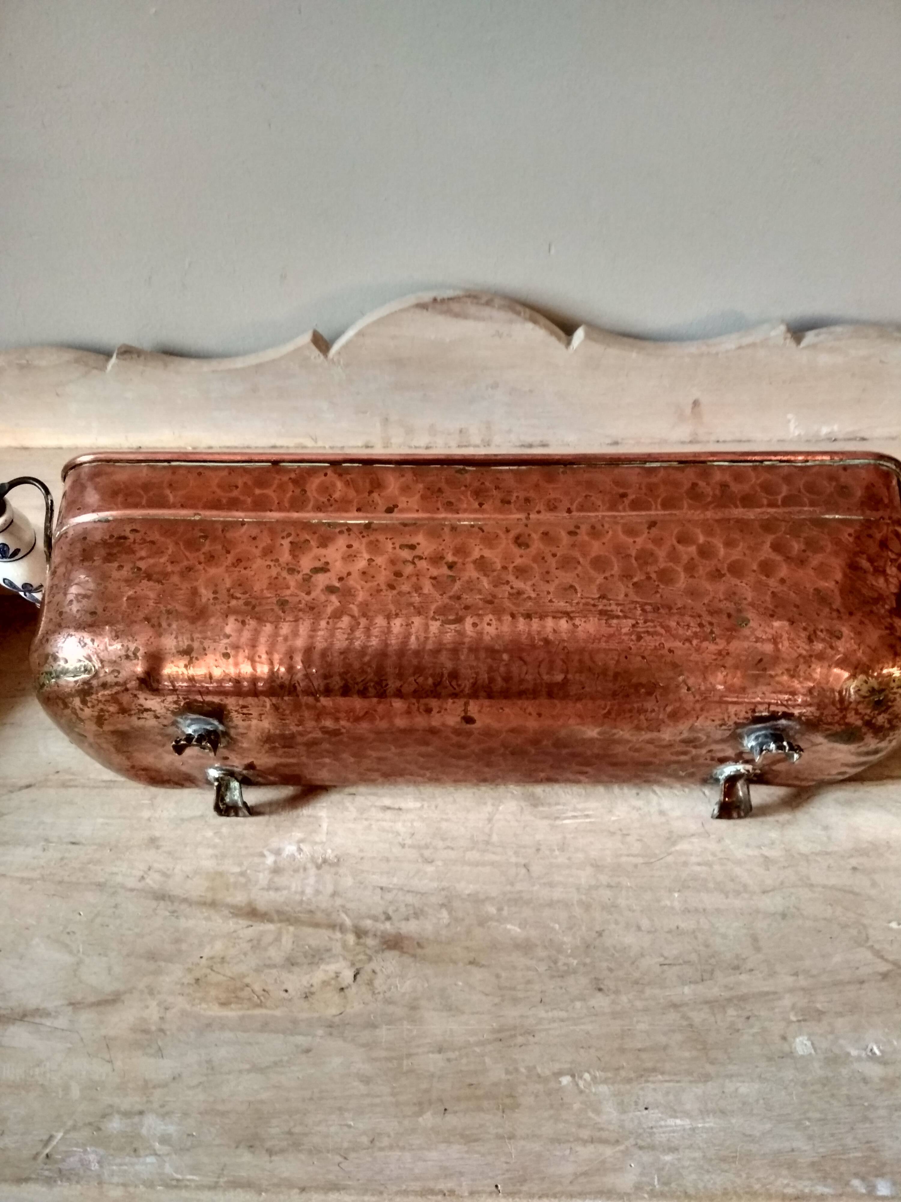Large brass and copper planter, tray on 4 lion paw feet