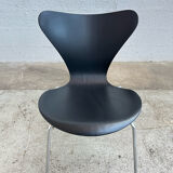 6 Series 7 chairs by Arne Jacobsen for Fritz Hansen