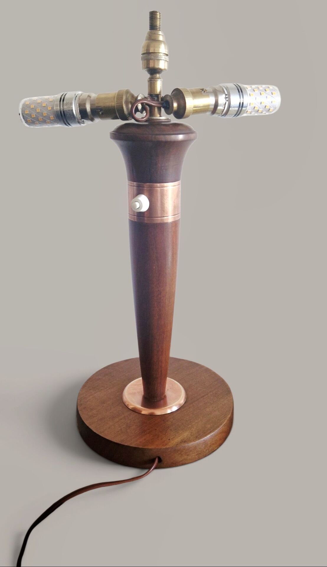 Lampe style Art Déco articulée - Bois et laiton - 1930