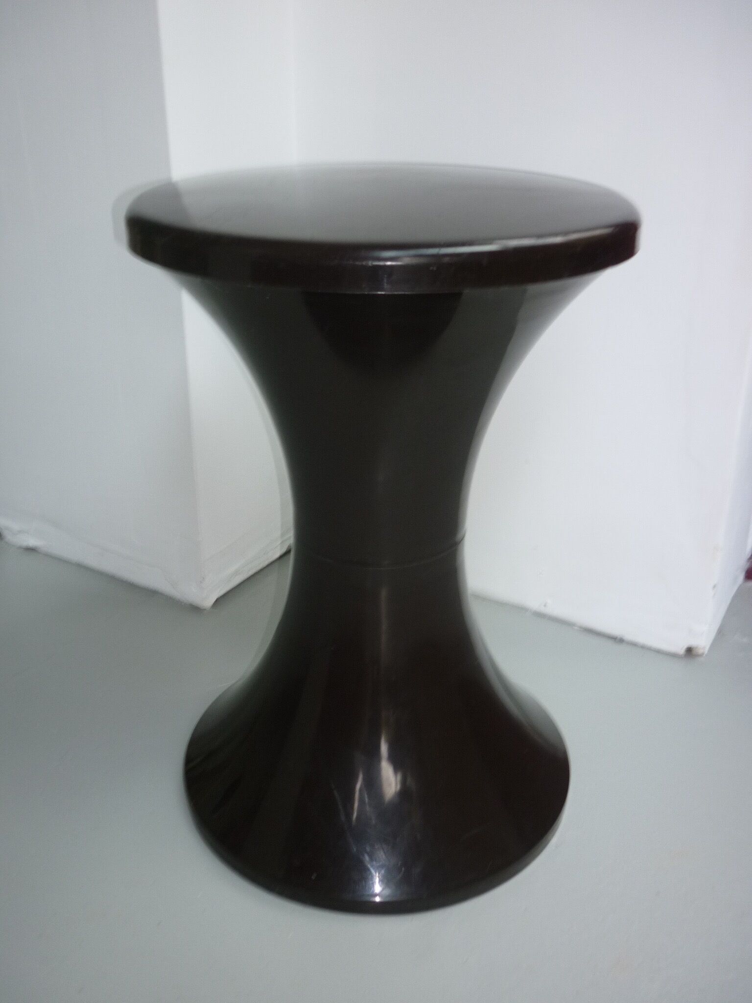 Brown Tam Tam Stamp Stool