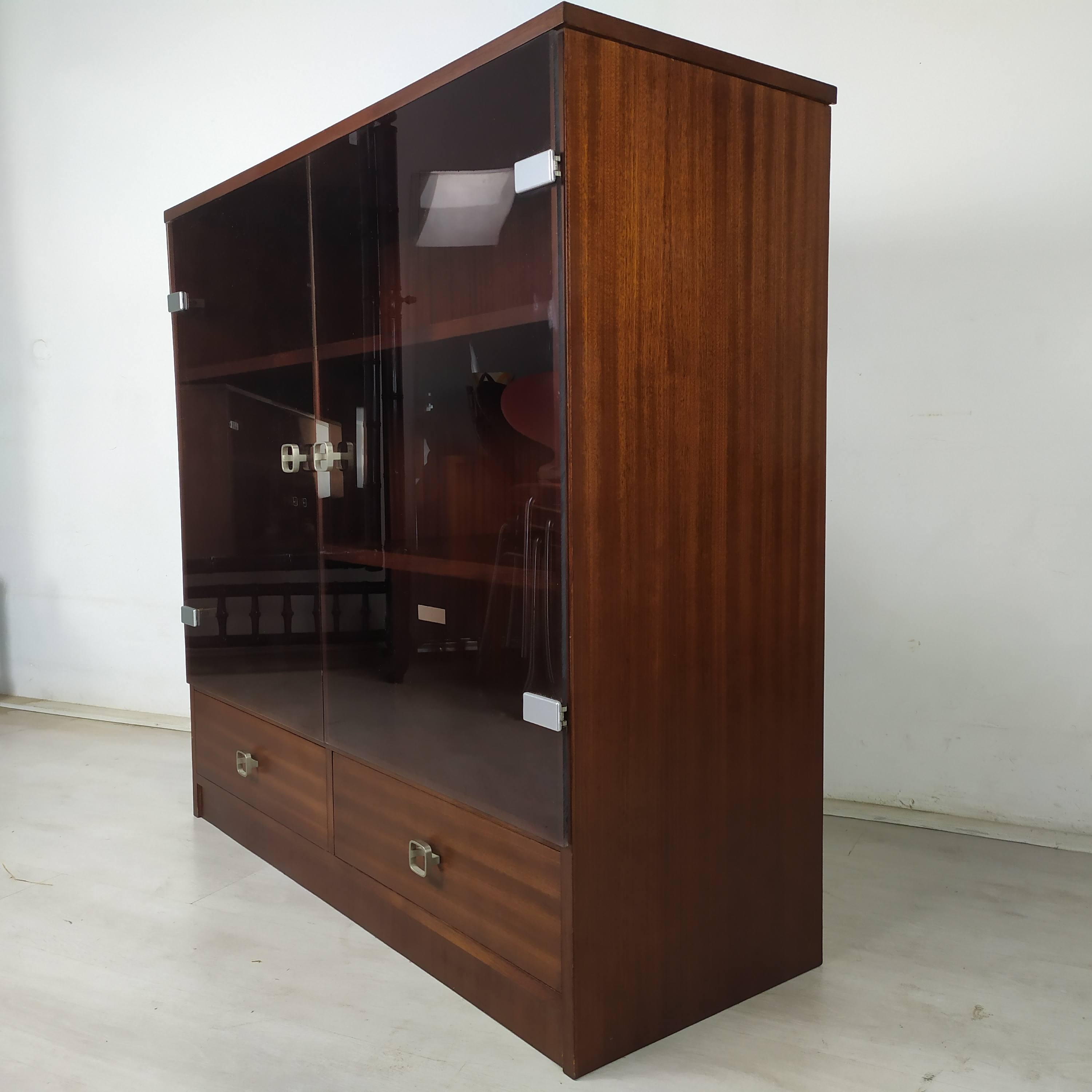 Vintage hifi cabinet