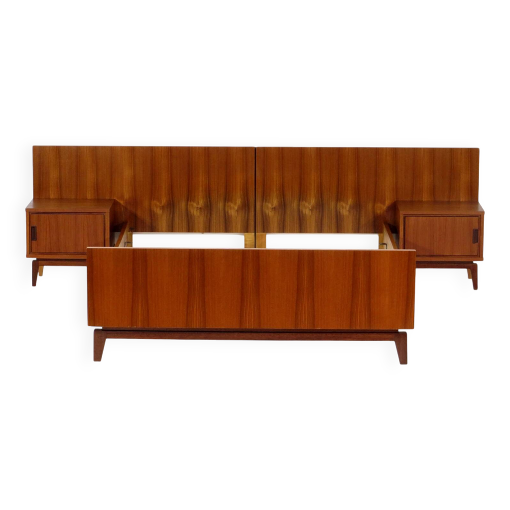 ensemble-de-chambre-coucher-vintage-du-milieu-du-si-cle-en-teck