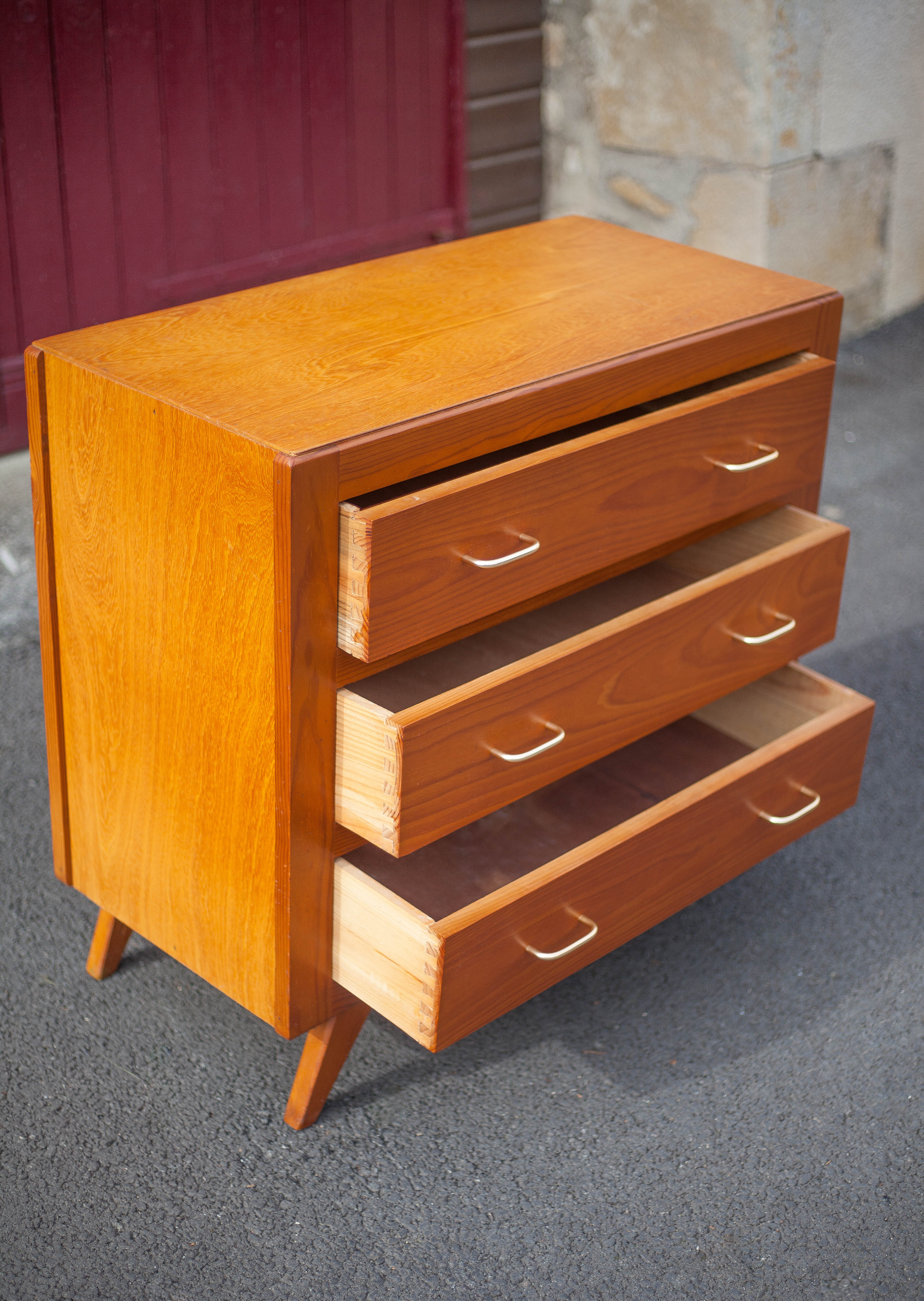 Vintage chest of drawers, pine wood chest of drawers, storage unit, bedroom, decoration