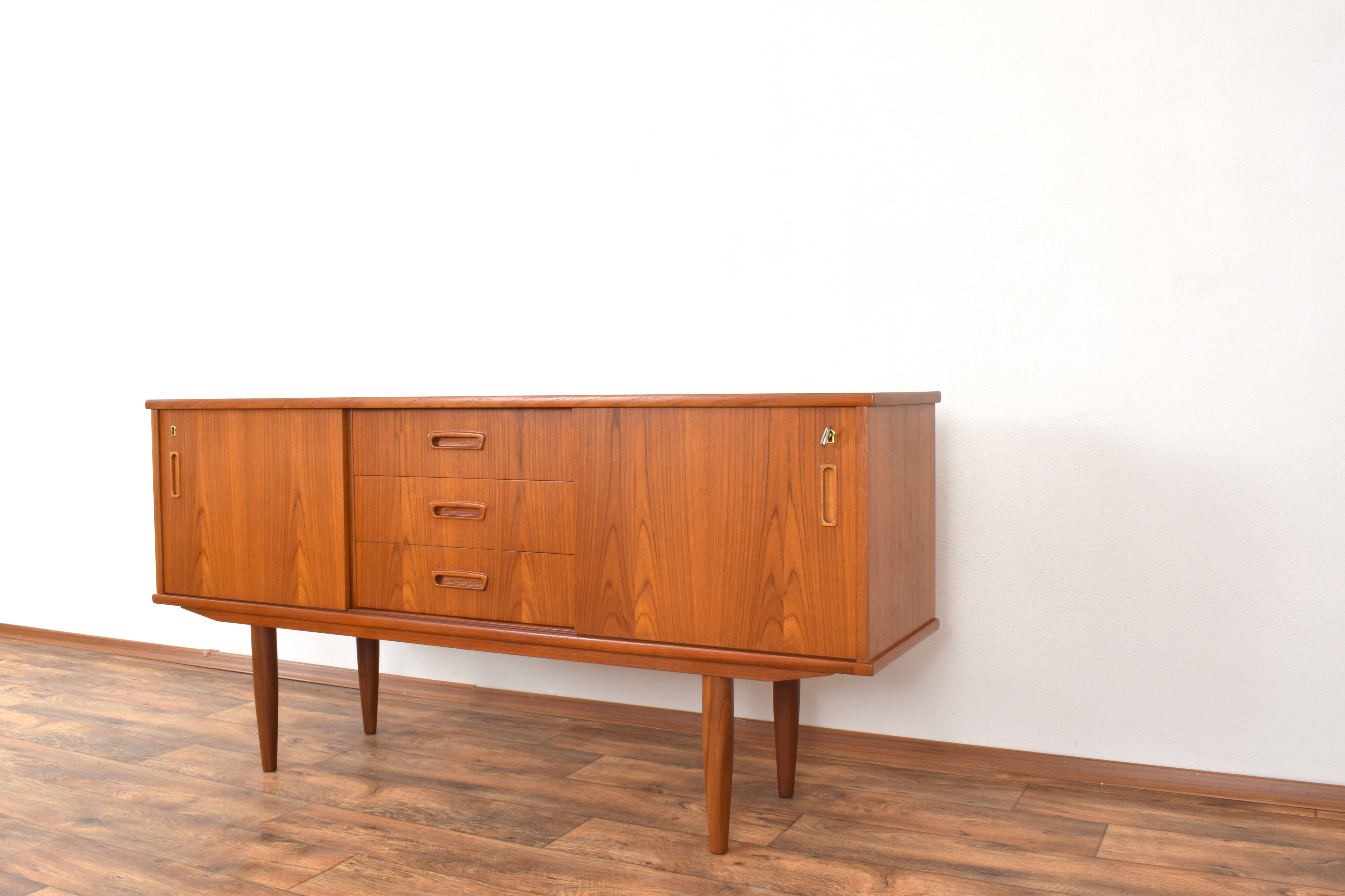 Mid-Century Danish Teak Sideboard, 1960s