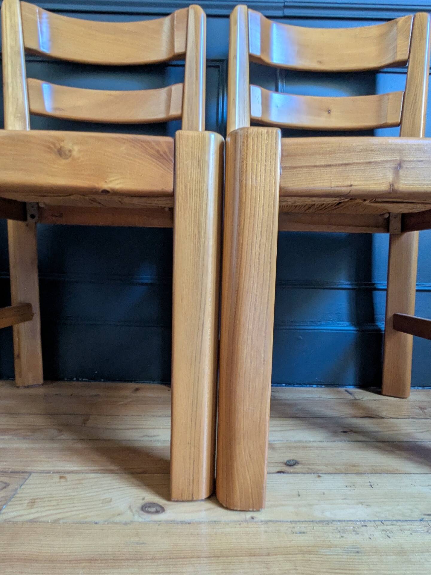 Set of six chairs Maison Regain 1970s/80s