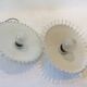 Duo de suspensions en opaline vintage