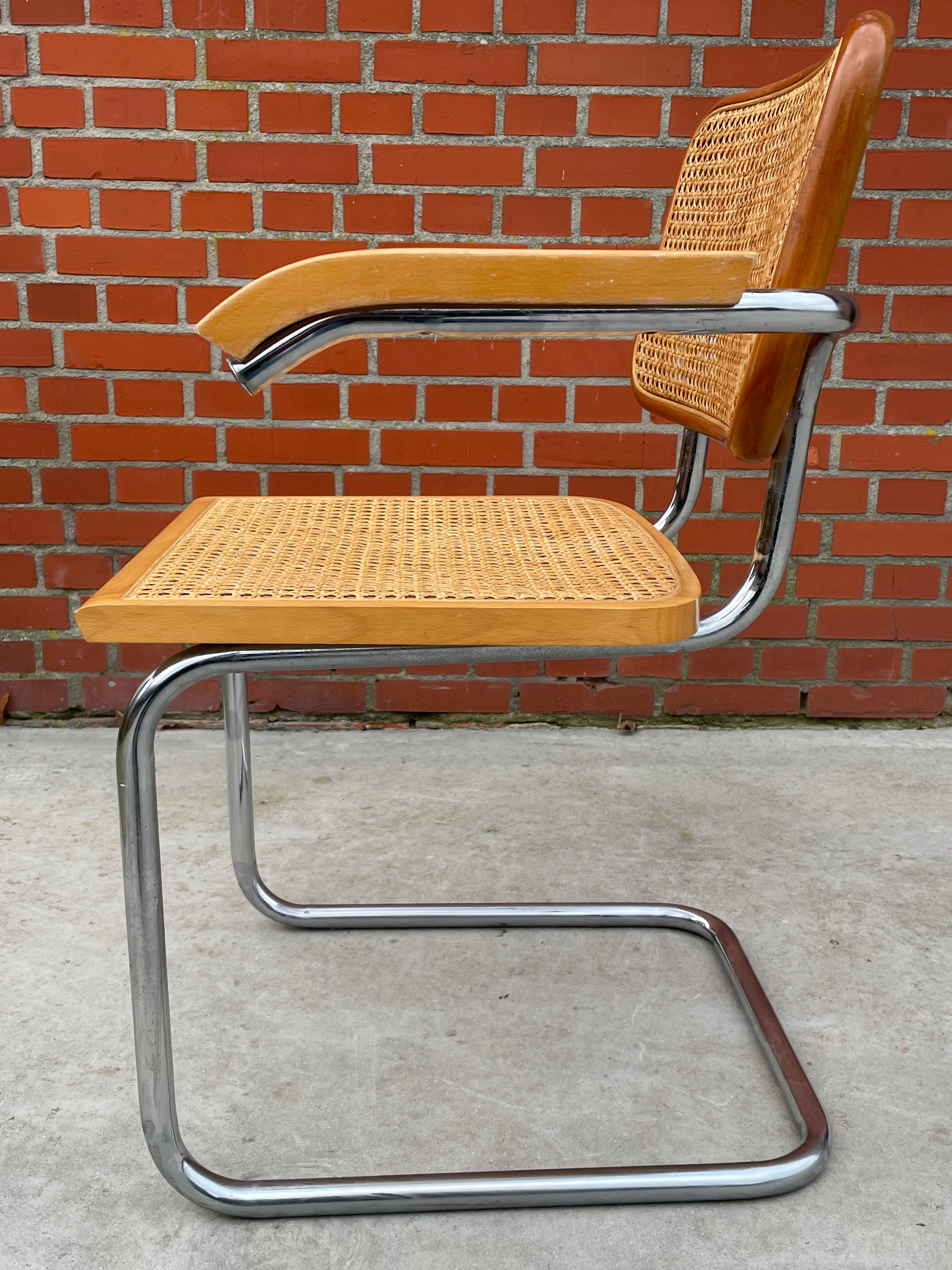 Chair Cesca model with armrests B64 in chrome